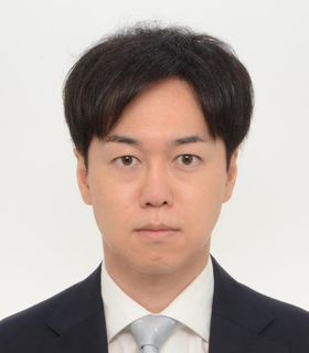椿　大祐 氏